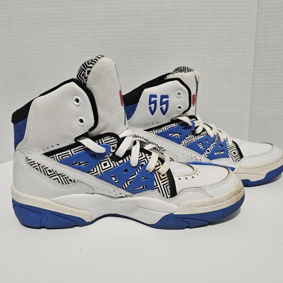 Adidas Mutombo Retro Royal - Picture 2 of 8